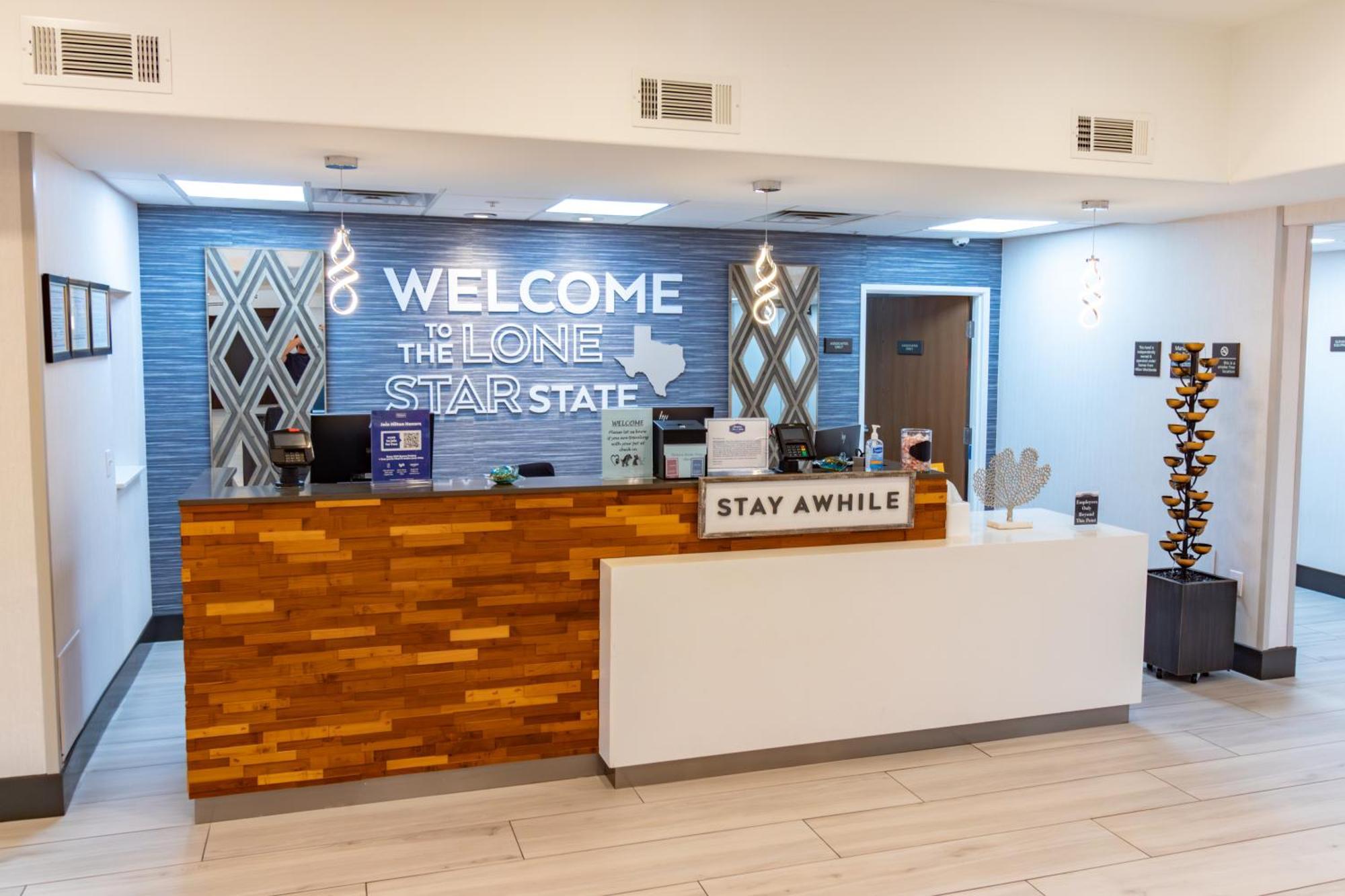 Hampton Inn&Suites Denton Exterior foto